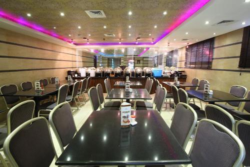 Oasis Deira Hotel Dubaj Exteriér fotografie