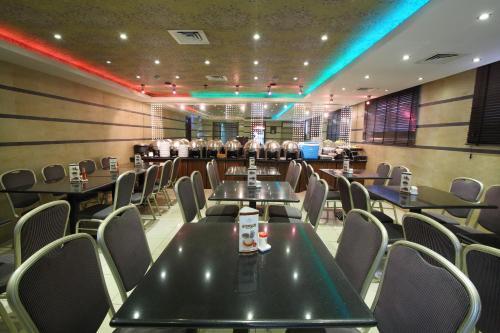 Oasis Deira Hotel Dubaj Exteriér fotografie